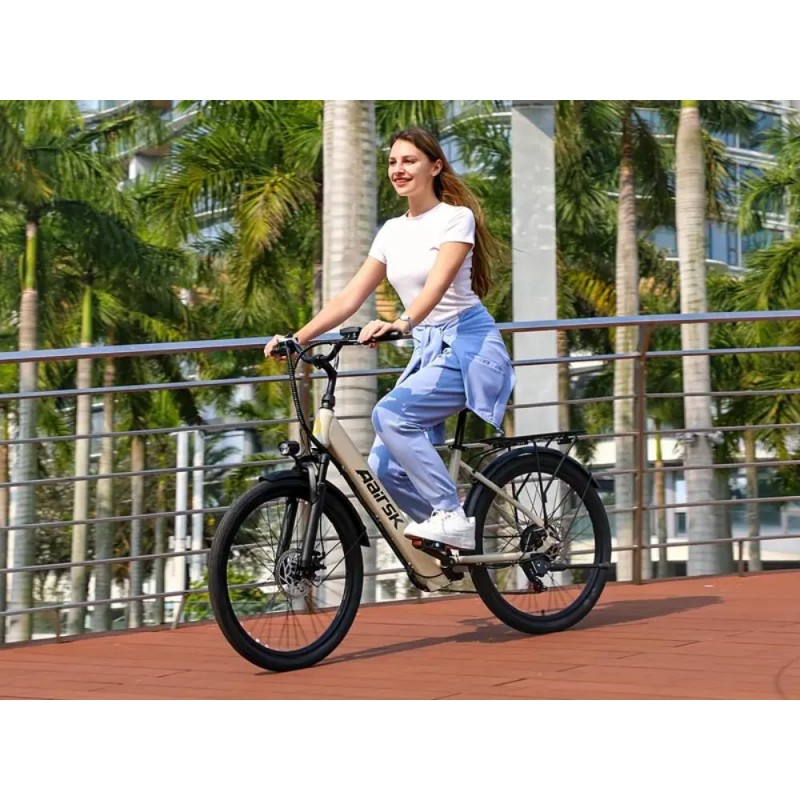 SU7 7-speed Electric Bicycle BN4748393