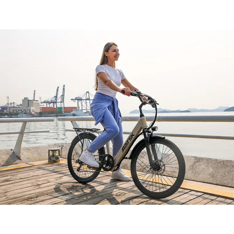 SU7 7-speed Electric Bicycle BN4748393